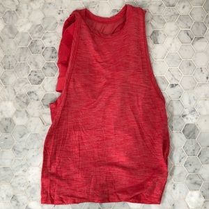 Lululemon Top with built-in bra